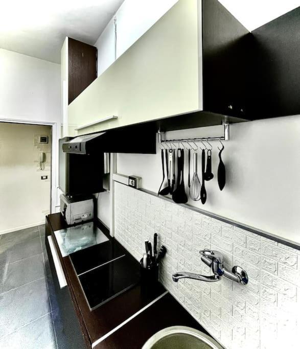 Tiffany'S House B&B Milano Esterno foto
