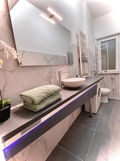 Tiffany'S House B&B Milano Esterno foto