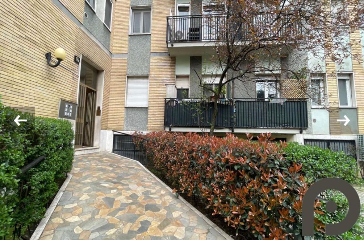 Tiffany'S House B&B Milano Esterno foto